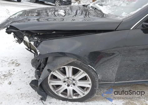 2014 Mercedes-Benz E 250 Bluetec 4Matic z USA, uszkodzony, nr VIN WDDHF9HB7EA894629